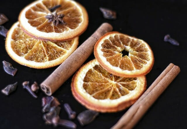 A cinnamon-essential oil mix is one of our favorite home remedies.